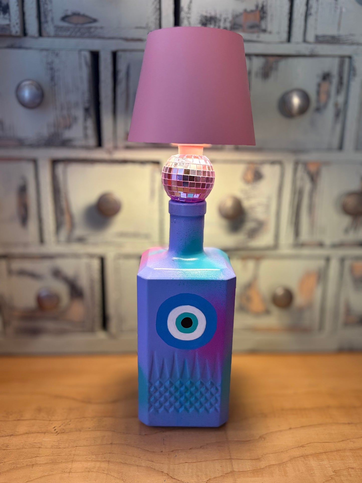 Lampe artisanale upcyclée