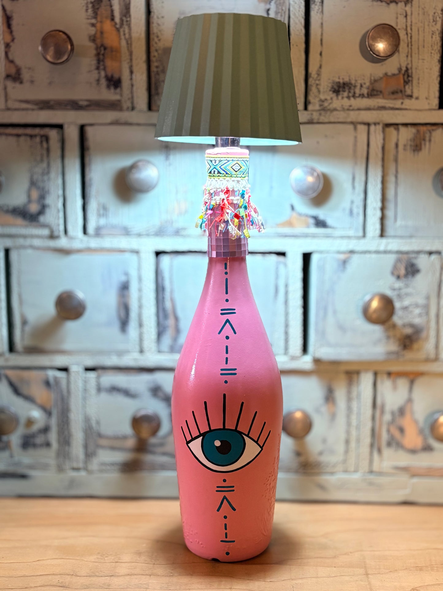 Lampe artisanale upcyclée